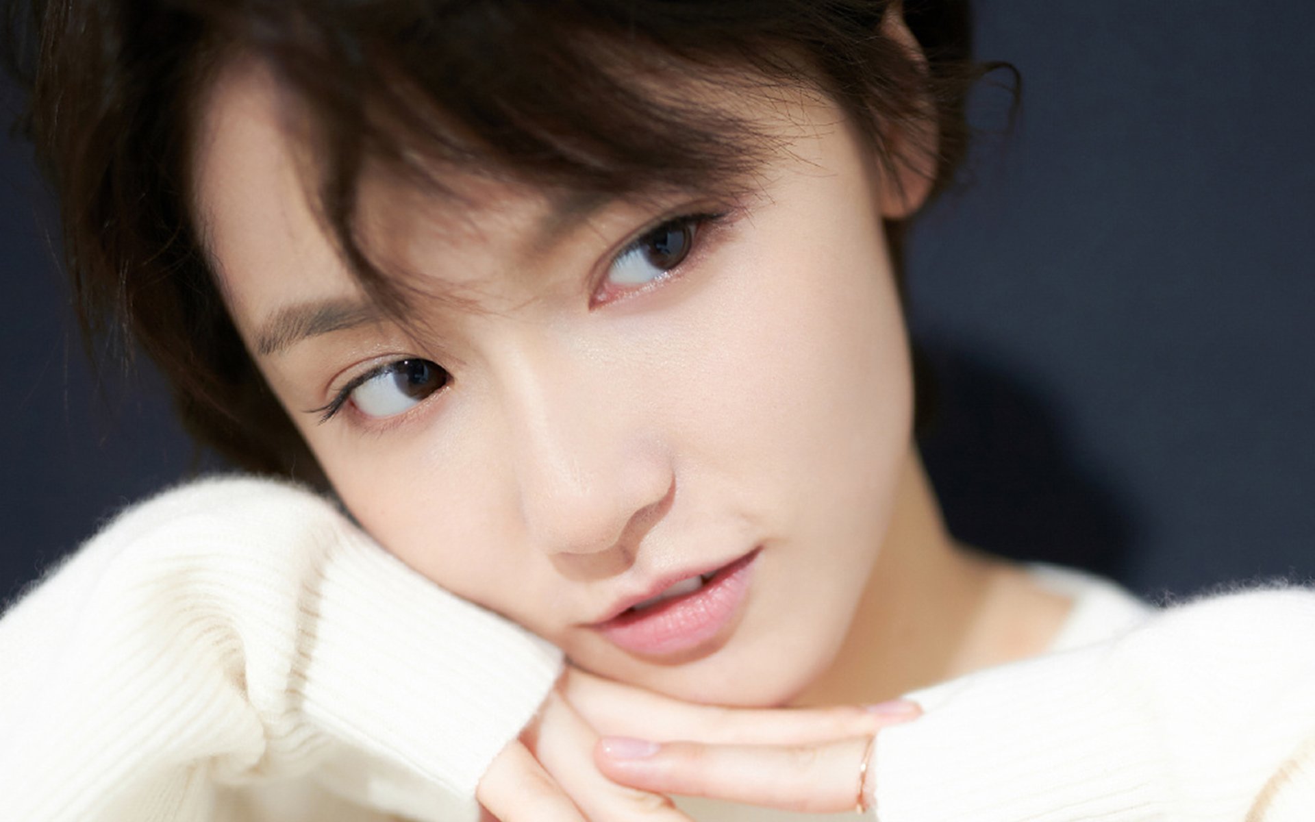 “强强对决”——车队之间的精彩拉锯战,《强强对决》